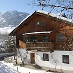 Flat In Near Slopes * Mittersill