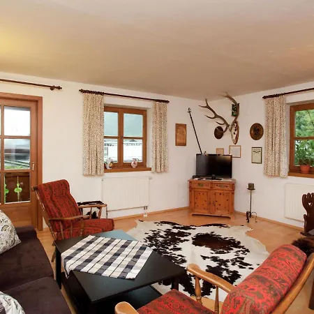 Spacious Flat With Balcony In Apartment *