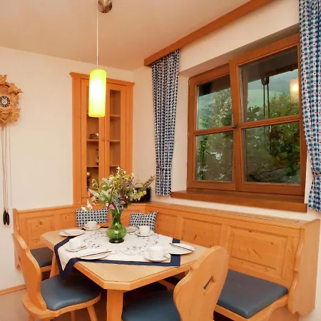 Spacious Flat With Balcony In Apartment *